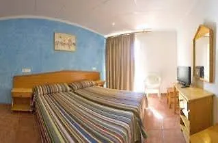 Hostal Adelino Hotel Sant Antoni de Portmany 0*,  Espanha